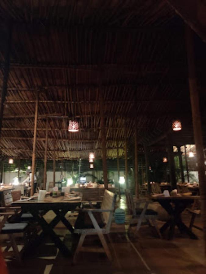 Hotel Sai Saya,Nashik Exterior foto